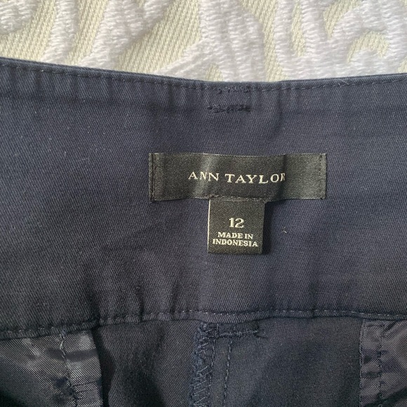 Fun work capris - Picture 4 of 5